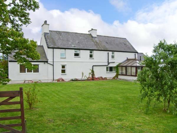 Villa Tyn Y Parc Dwyran Exterior foto